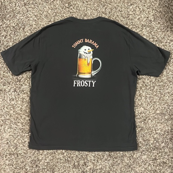 Tommy Bahama Sz Large FROSTY BEER Graphic print t-shirt - Picture 2 of 7